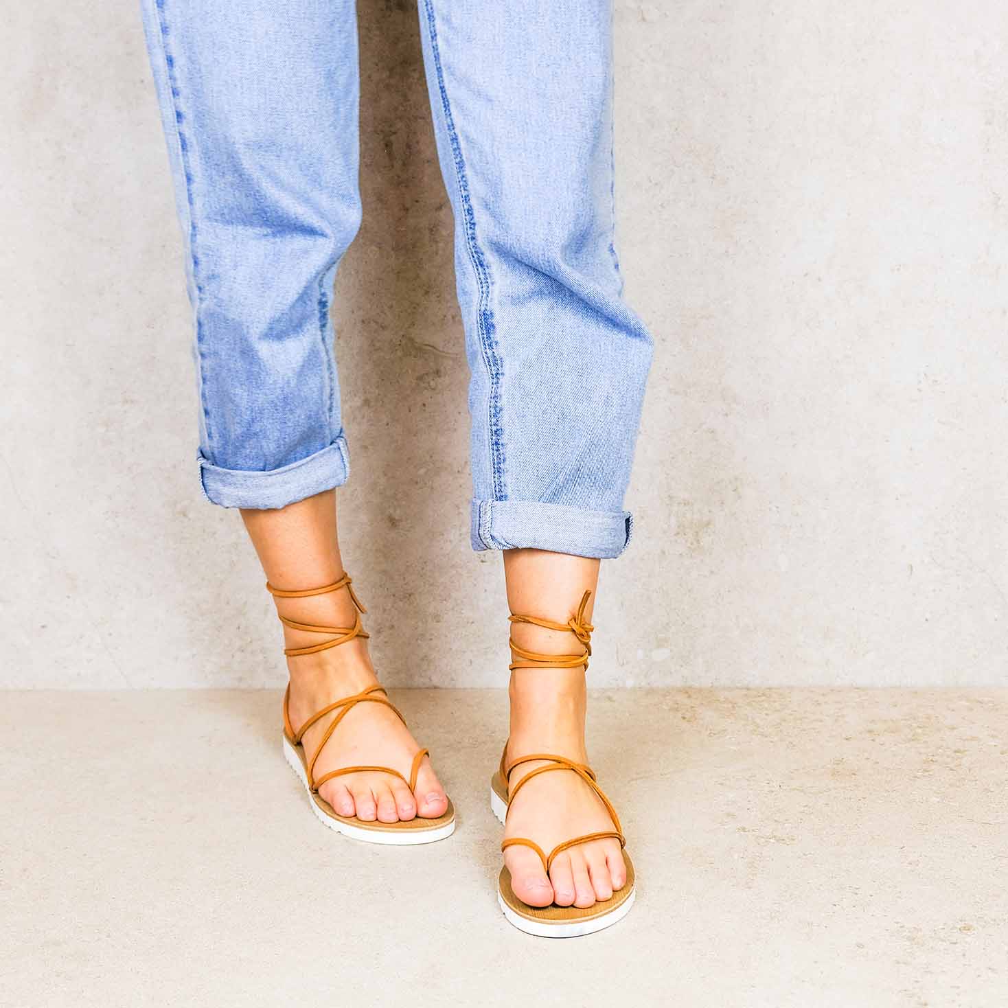 Camel-leather ribbons linten lintsandalen sandals travelsandals vegan sustainable sandals wikkelsandalen